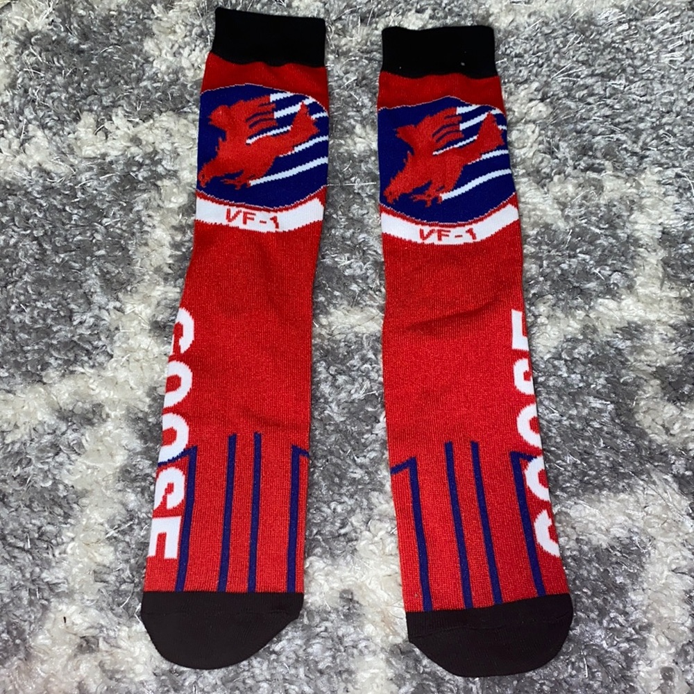 TOP Gun Movie Maverick Goose VF-1 red tube socks
